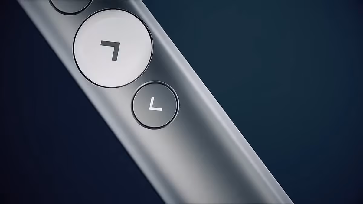 Logitech Spotlight Presentation Remote — thumbnail 4