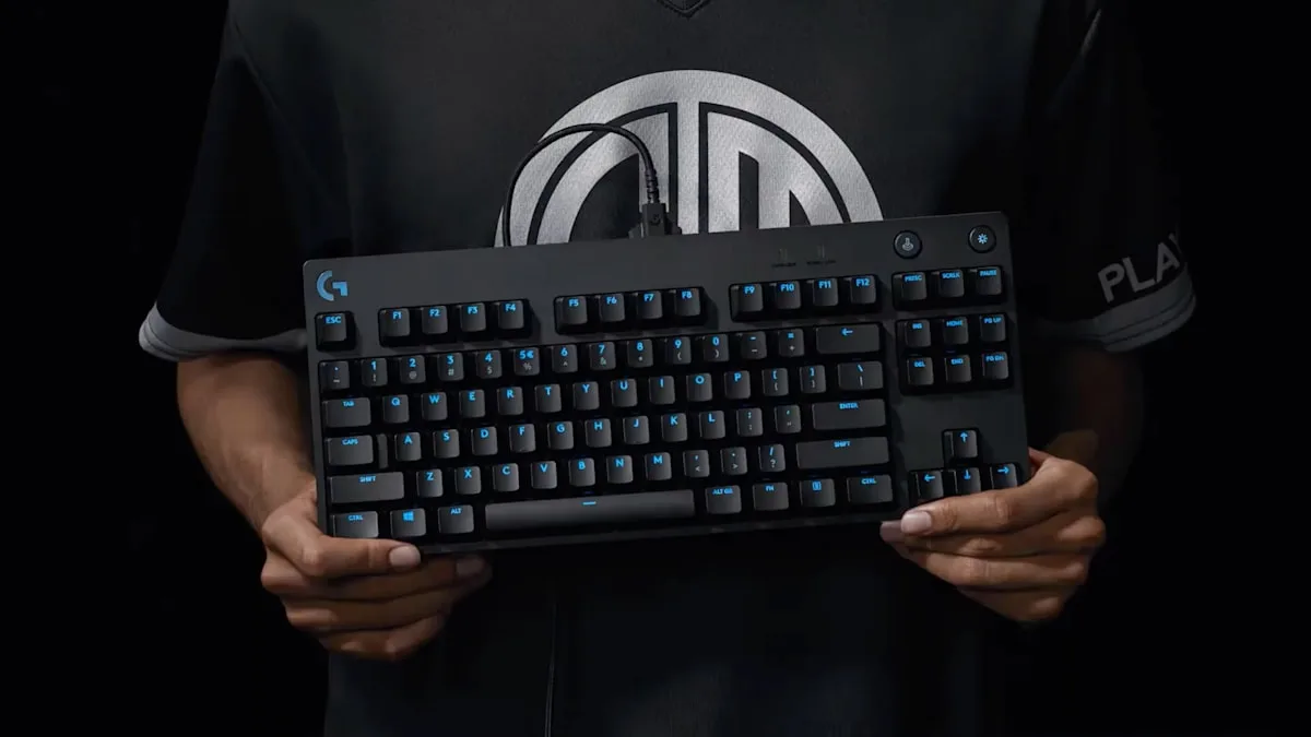 Logitech G PRO Mechanical Keyboard — thumbnail 6