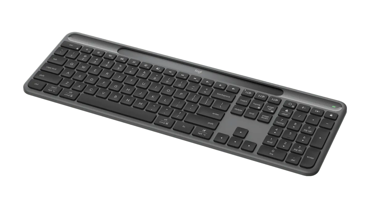 Logitech Signature Slim Solar+ wireless keyboard K980 — thumbnail 4